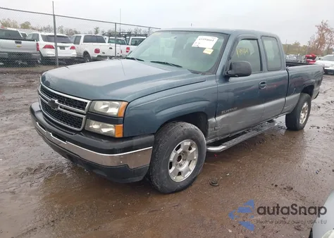 2007 Chevrolet Silverado 1500 Classic Lt1 z USA, uszkodzony, nr VIN 1GCEK19Z67Z103212